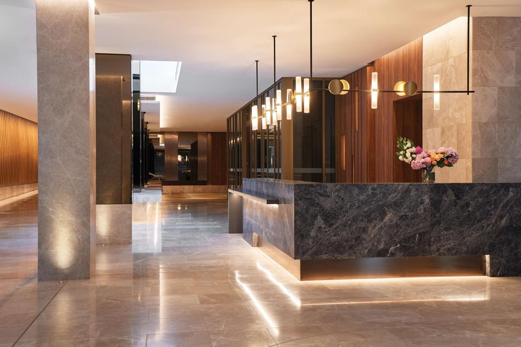 Hotel Parmelia Hilton Perth Exterior foto The lobby of the hotel