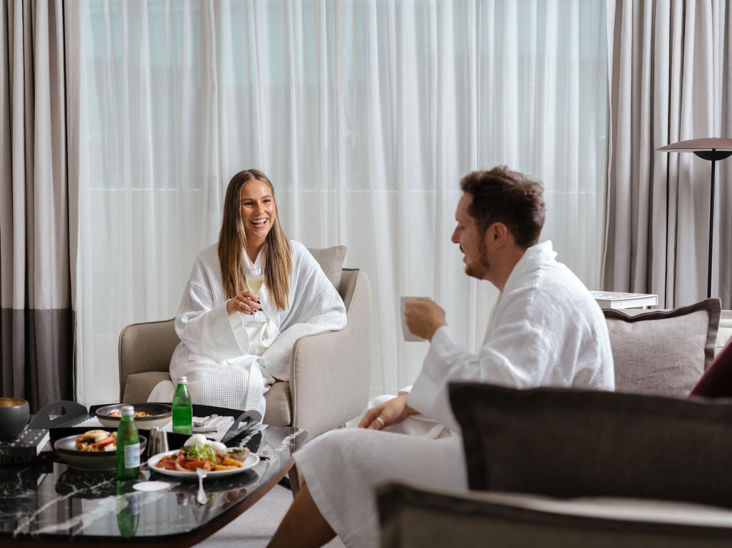 Hotel Parmelia Hilton Perth Exterior foto Guests at the spa