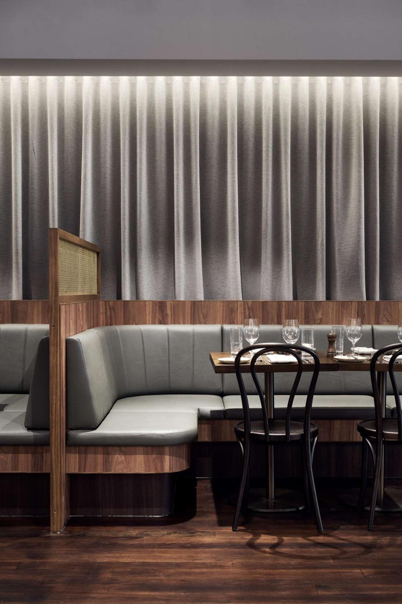 Hotel Parmelia Hilton Perth Exterior foto Interior of the restaurant